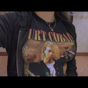 Meet your Posher, Isabel